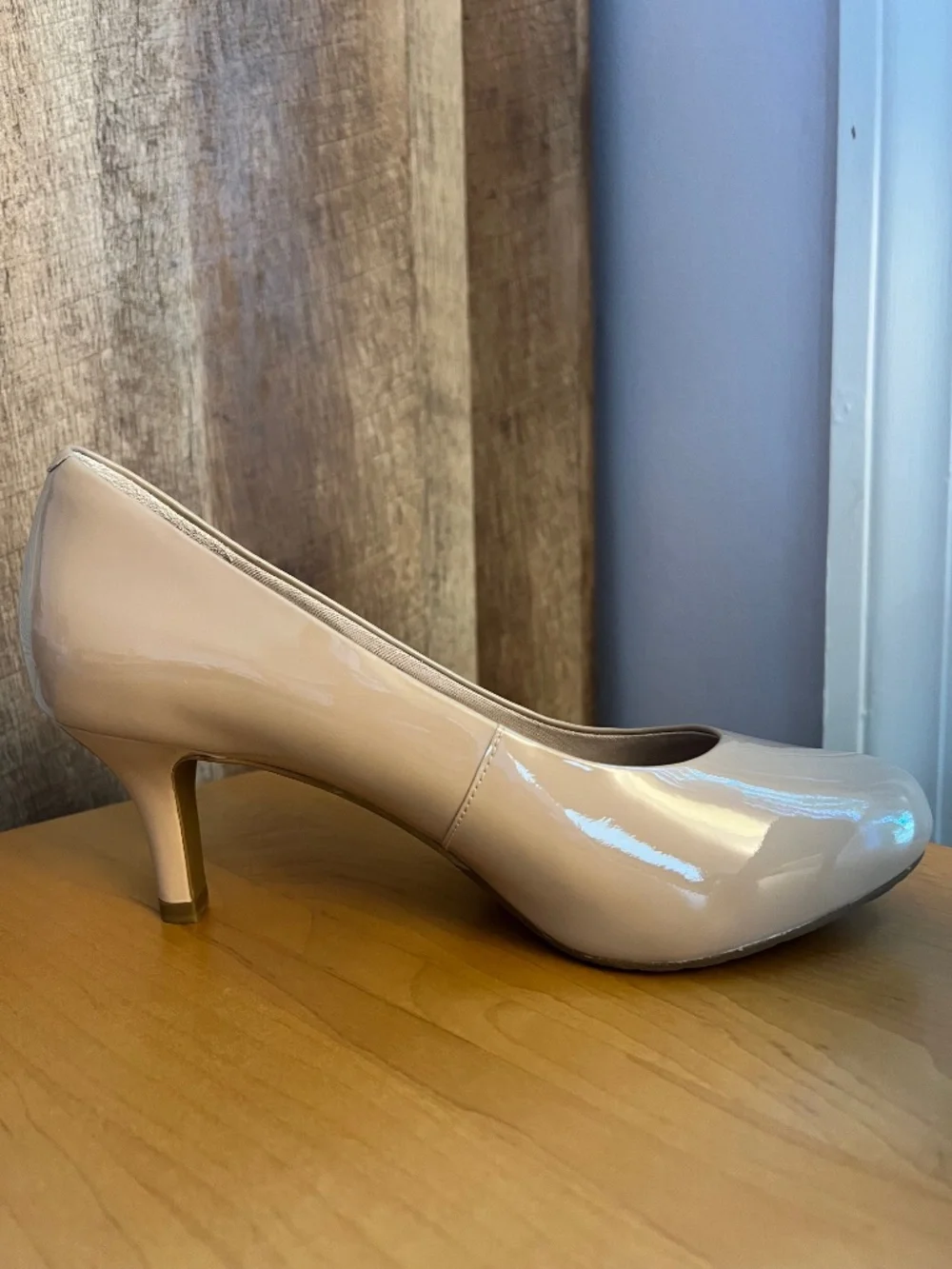 Rockport Warm Taupe Patent Pumps Heels Size 7